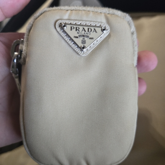 Prada re edition 2005 - Picture 3 of 8